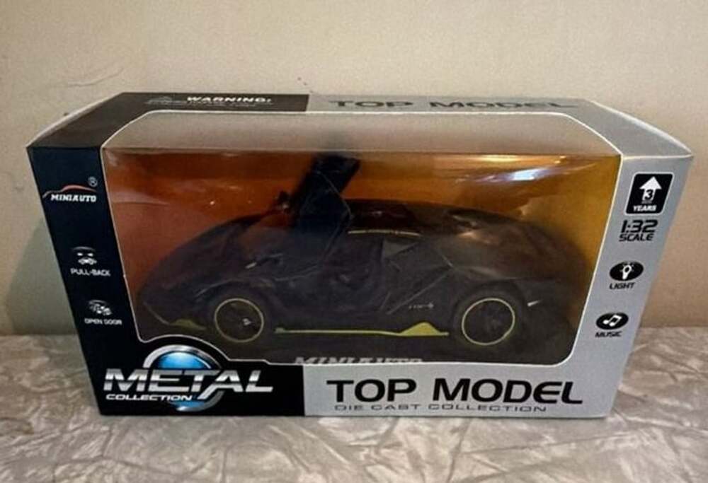 Miniauto Lamborghini Centenario LP770-4 1:32 Diecast Car Black